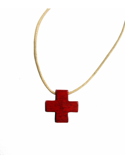 Croix pendentif teintée bleue 15mm