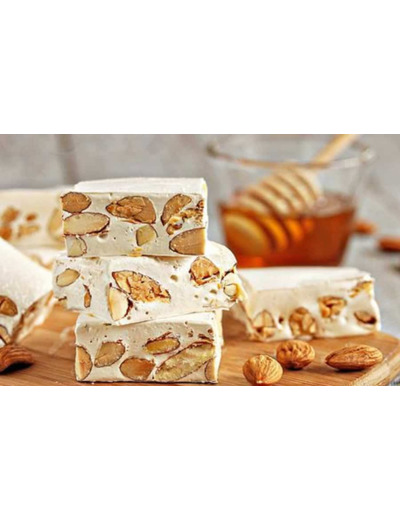 Nougat blanc tendre au miel : Amandes & Noisettes