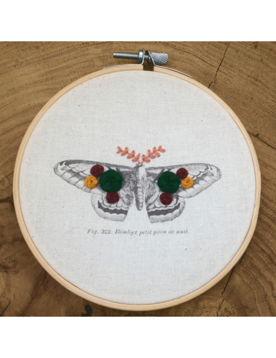 Broderie - PAPILLON #3