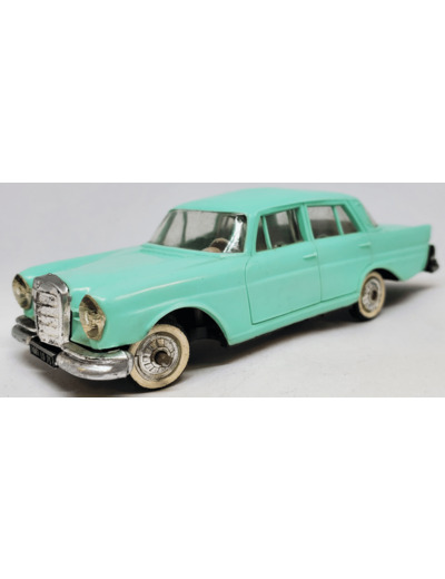 MERCEDES BENZ 220-SE SERVO DIRECTION NOREV PLASTIQUE 1/43 SANS BOITE