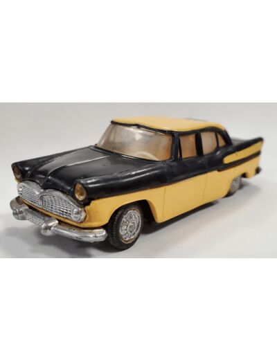 SIMCA CHAMBORD NOIRE ET JAUNE NOREV PLASTIQUE 1/43 SANS BOITE (N1)