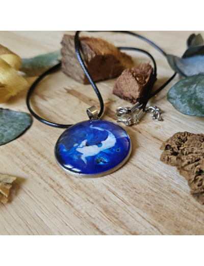 Collier en cordon ciré noir unique fait main