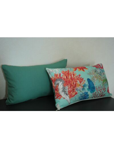 Coussin tissu imprimé poissons verso vert d'eau