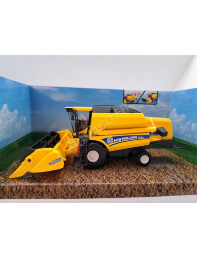 Miniature New Holland, TCS.90 COMBINE HARVESTER - Moissonneuse batteuse,1/50ème - BBURAGO