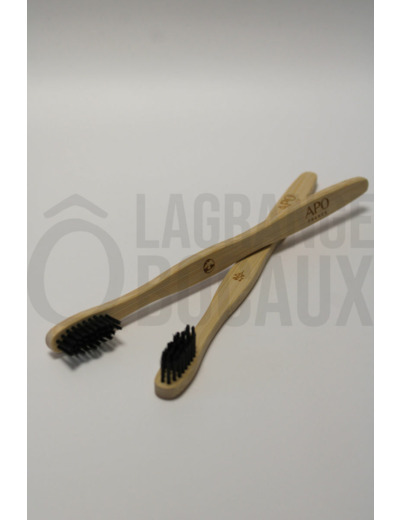 Brosse à Dents Bambou Medium Filaments Charbon Végétal - Adulte - APO