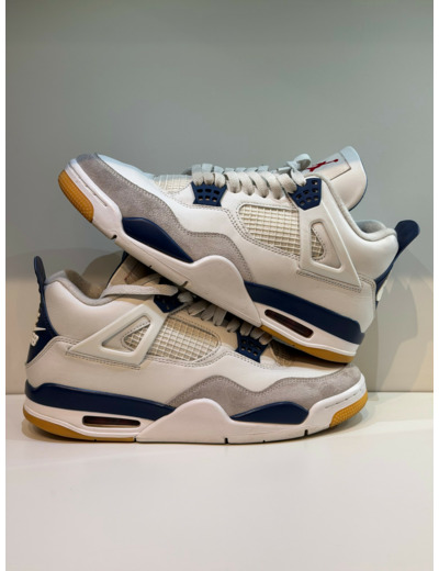 Jordan 4 Retro SB Navy — T. 43 (Seconde main)