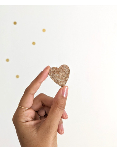 Pin’s Coeur Pailleté en bois - Atelier Vingt Huit