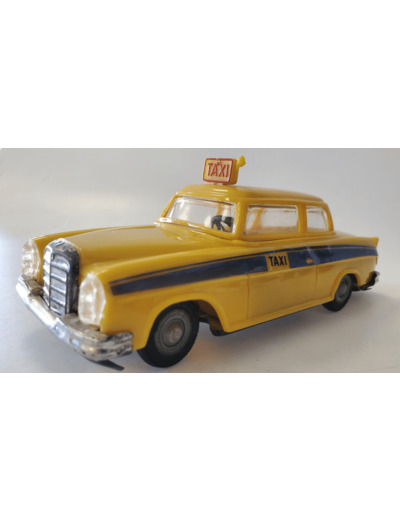 MERCEDES TAXI A FRICTION PEPE LONGUEUR 15CM SANS BOITE