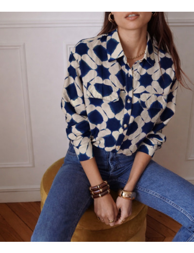 IN APRIL 1986 CHEMISE