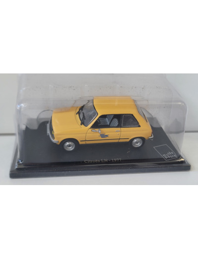 CITROEN LN 1977 1/43 LA POSTE
