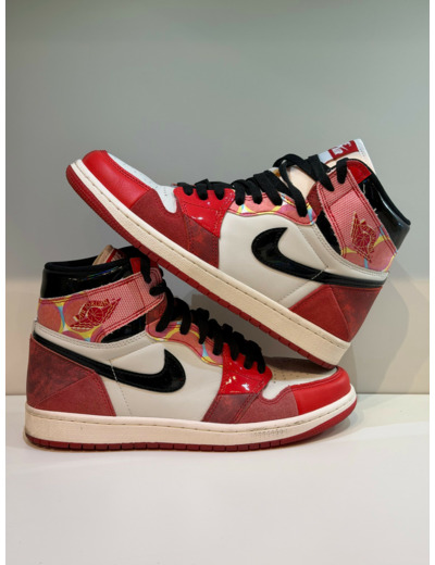 Jordan 1 Retro High OG Spider-Man Across the Spider-Verse — T. 41 (Seconde main)