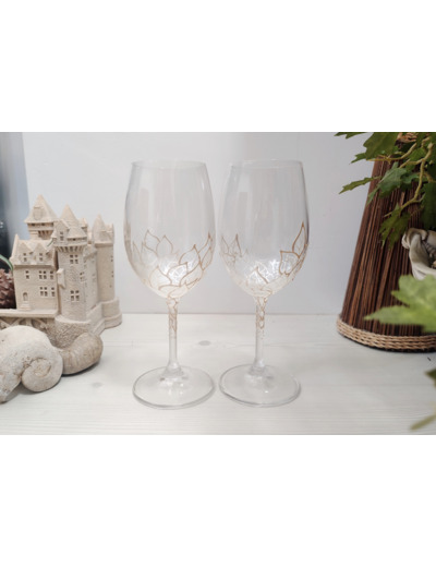 Duo de verres givrés pour la saint valentin en cristal de bohème décorés de jolies feuilles ciselées