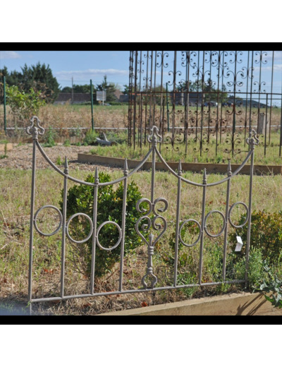 Barrière jardin fer Coeurs 73x90cm