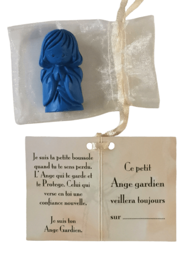 Ange Gardien Fille -en Albaster 4,5cm colorisé bleu dans tulle