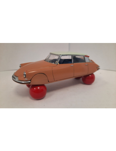 CITROËN DS SUR BALLON VITESSE 1/43