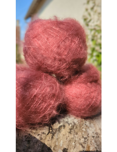 Pelote FLOCON (80% Kid mohair 20% soie) - Griotte