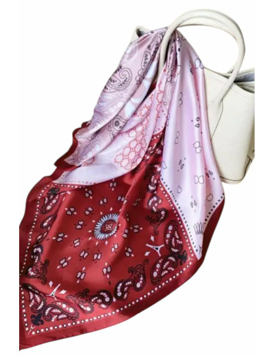 Foulard rose