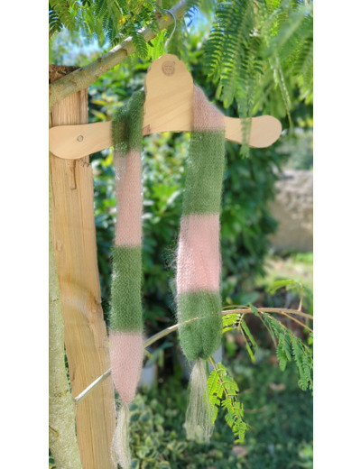 Foulard PLUME à pompons - kaki + rose poudré