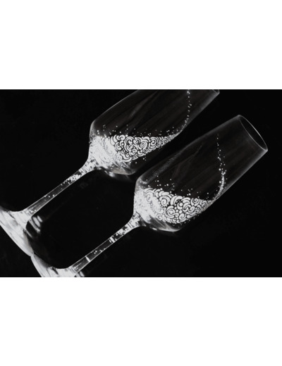 Duo de flutes à champagne en cristal peintes à la main décorées volutes blanches ces verres peuvent être personnalisés