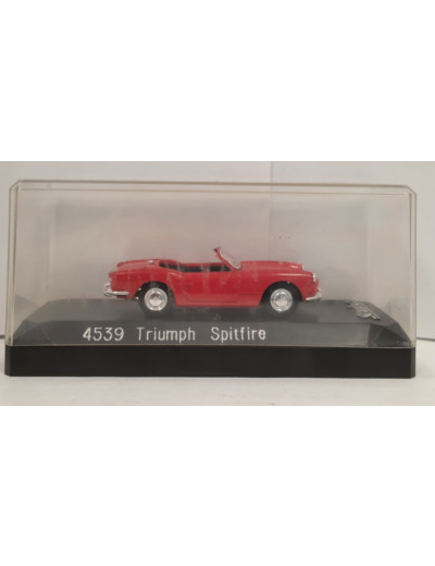 TRIUMPH SPITFIRE SOLIDO 4539 1/43