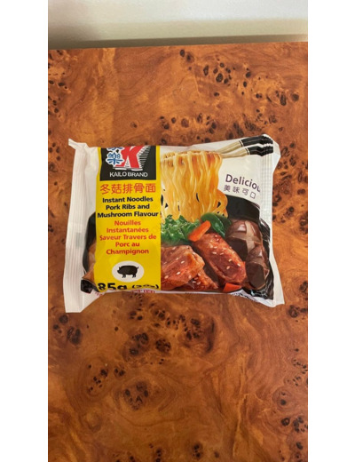 Nouilles instantanées saveur Travers de Porc et Champignon 85 gr