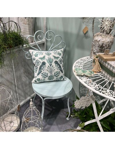 Chaise de jardin fer dossier coeur 42x42x93cm