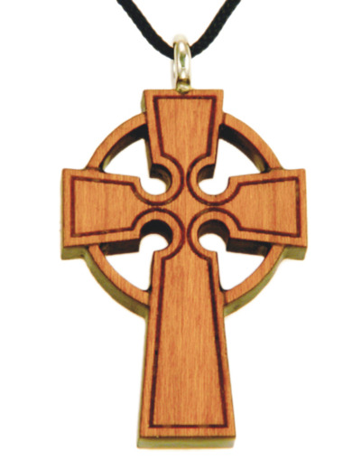 Croix en Bois d'Erable Vernis 3,5cm avec Cordon - CELTE