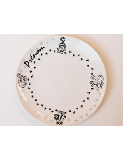 Assiette enfant personnalisée artisanale et peintes à la main sur le thème des chats 19cm, signée et daté